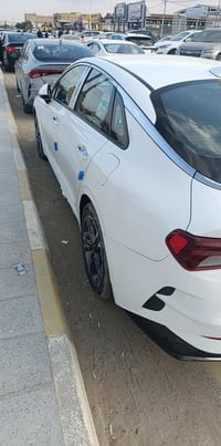 موديل ٢٠٢٣ • ٤٢ الف كم • رقم بغداد