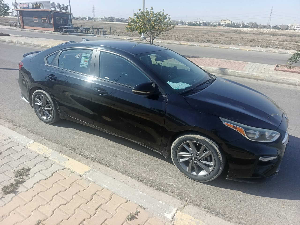 كيا فورتي 2021 رقم أنبار معوقين باقي سنه تصير حره
‏وكاله للمشتري
‏وارد أمريكي 
‏ماشيه 160 الف
‏مكينه 2000 دوش عل شركه ما مفتوح
‏كير AT المرغوب
‏مواصفات تحكم ستيرن جهتين كروز سرعه شاشه وكامره خلفيه بلاديه رادار امامي تحديد مسار
‏
‏صدر شركه.. . تبريد تدفئه شغاله
‏سياره جديده وتراي مال زيرو وحيل نظيفه
‏
‏مكان السياره الرمادي 
السعر ( 110 $ ) 
للتواصل الاتصال على الرقم ***********
