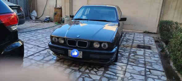 1989   Bmw
السلام عليكم بي ام موديل 89 سيارة
وارد.ياباني. اصل. رقم بغداد باسمي 
اقره المنشور وخابرني وتدلل  كير محرك بلاديات مبدللهة كل القطع  مبدل بيبان عدد 4 مال 95 وبنيد عريض وجاملغات عدد2 وقبق صندوق السيارة صبغتهة تموت كلش حلوة ومصارلهة غيير 4 اشهر من طالعة من الفرن الون رصاصي رمادي بسمي السنوية صاقطة صار سنتين علما الغراض الفديمة كلهن موجودات ونظيفات بس بدلت علمود ميكون معجون بلسيارة جبت قطع كلش جديدة لك مري منفصل شديت مال 95 كير مكينة تمام حدادية زينة ويل شديت مال ميماتي مع طخم تايرات جدد عدد 4 الغرفة مبدل كشنات جدد لك وبطاين   التبريد حاليا حار جامة امامية جديدة رقم الماني بغداد غراض الصندوق كاملة وفرشاتهة كلهن جدد جام 4 كهرباء وسلامتكم بيع او مراوس بكيا حمل  يفضل موديل 9. السعر ٦٥.
***********
