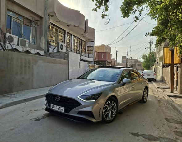 للبيع او مراوس   ((حسب القناعه ))
سوناتا أمريكي 1.6 
موديل 2022
ماشيه 61 ميل 

 المواصفات Limited فول الأخير 
اوتو بارك
داتا شو 
بانوراما.        
بصمه 
تشغيل عن بعد
تقديم وترجيع بالريمونت
شاشه ديجتال
اناره داخليه محيطيه 24 لون 
كامرات 5 360 درجه 
رادار امامي خلفي 
رادار جانبي 
تحديد مسار 
قيادة آليه 
اوتو هولد
شحن وايرلس 
شفتات بالستيرن 
لايت 4 عدسات زنون 
اناره داخليه أليدي
كشنات جلد خزن ميموري 
كشنات تدفئة تبريد 
كشنات كهرباء 
صندوق ذكي
هاند بريك بصمه
نظام صوت  BOSE دمام
اشاير مري 
مري قلاب 
حساس امامي
حساس خلفي 
تبريد قطعتين 
تبريد بيانو تحكم شاشه 
لد امامي خلفي
مرايه داخليه تعتيم ذاتي 
داخل لون اسود
سمارت كروس كونترول
تحكمات ستيرن فول 
انظمه قيادة 4
ويل كب 17
شاشه كبير 
كامره خليفه محيطيه

السيارة امريكي 
((حادث جاملغ وبنيد))
((باقي سياره مكفوله))
((صور سونار بالمنشور))
(رقم بغداد تحويل ثاني يوم)

السعر 175
كلشي ذاكر بالمنشور اقره
 تفاصيل كامل واتصل
*********** 
مكاني بغداد الجديده
