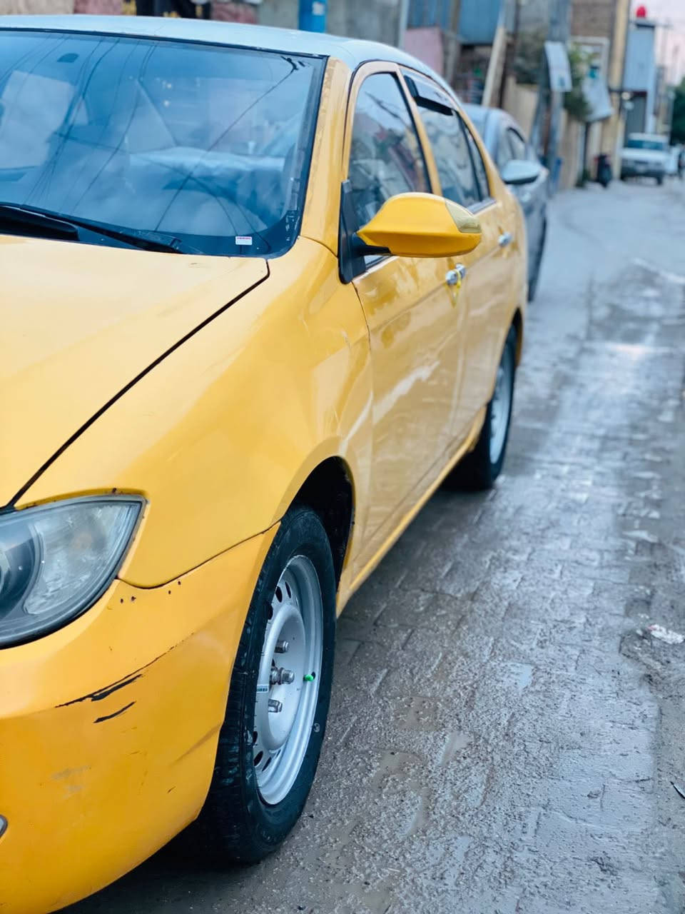 سلام عليكم
ليفان ٢٠١٣ كير وكينه كورلا كير عادي سياره حلوه كبل للشارع مشط جديد صدر جديد زوج تاير باتري دسكات جديد كلج جديد. وياله اصليات  مجاول بلكات نوزلات سياره بيهه طخه بالجاملغ الامامي مو قويه تبريد منضومه كلهه جديده بس كمبريسر ضعيف برودته بيع او مراوس 

السعر ٣٥$مجال حك الجيه 

مكان بغداد 

***********
