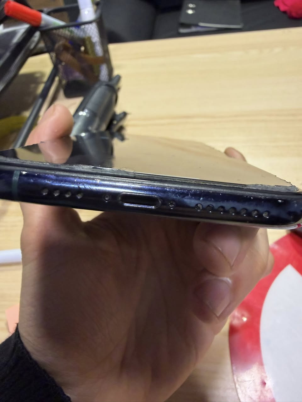 11برو ماكس 
ذاكر 64
بطارية 74
للبيع ممبدل بي شي 
مكاني الاعظمية 
***********
