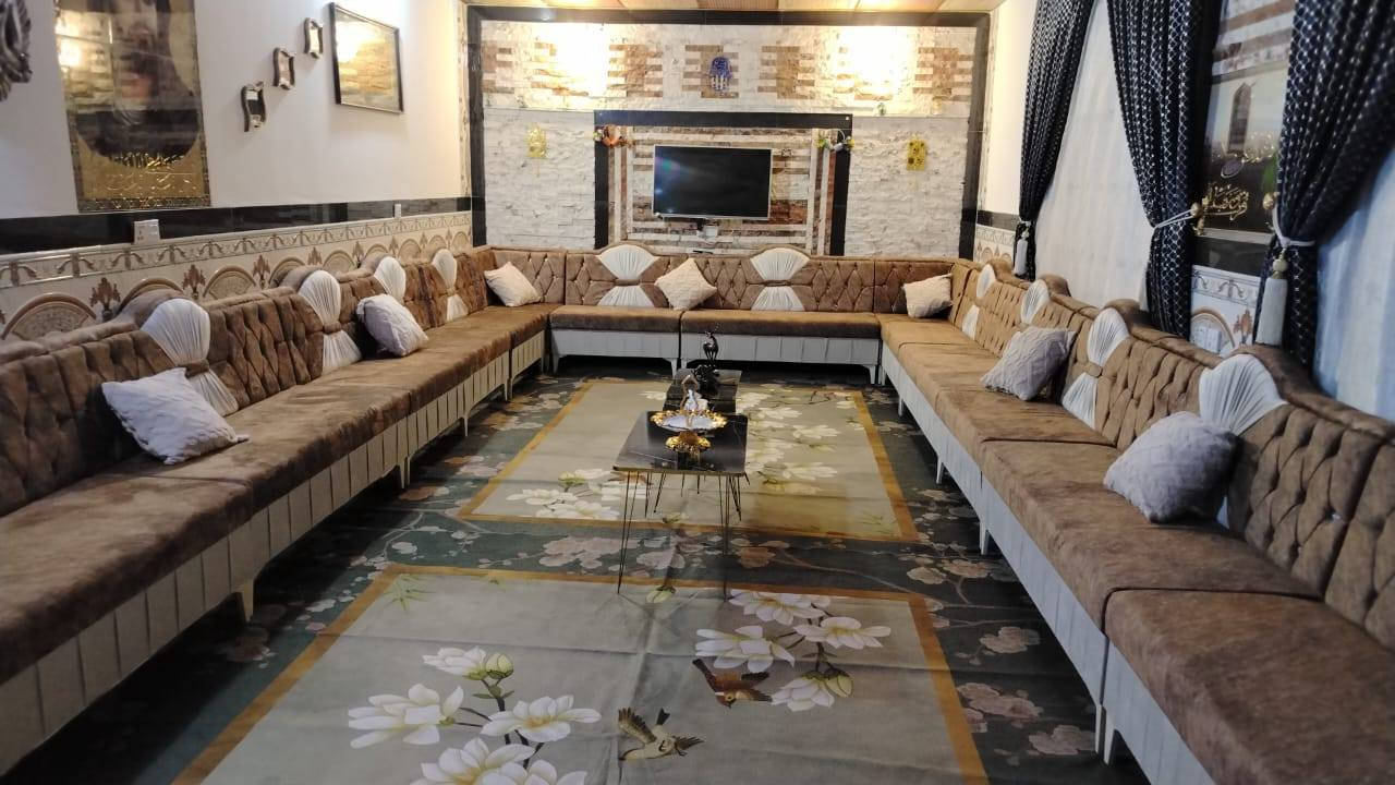 عروض راس السنة بس يمنه #رخيص وضمان 
تم #تأثيث استقبال احد #زبائن بل عافيه شايفين كل خير #ديوان 8ب4 شغل #تسكام بلوك اسود سفنج مميز ماعليك بس اختار لون والموديل الباقي علينه وبسعر مليون و 50 الف فقط متوفر الوان و موديلات داخل المعرض 
#صويرة تقاطع حي زهور سبيس #معرض_الجوهرة ***********
***********
