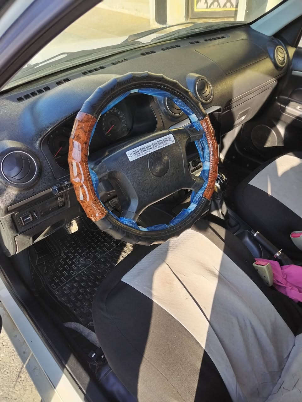 سي كي موديل 2013 مكينه شرط كير شرط تبريد وتدفه شرط قطره صبغ مابيه فقط تقليمات قليله جدا وبدون ضرر سنويه جديد الى 2030 هزه الى شهر الخامس كابون بنزين بيه ورقمه نينوى السياره جاهزا من كل شي المكان موصل الايمن السعر 63 وبيه مجال للاستفسار الاتصال على الرقم ***********
