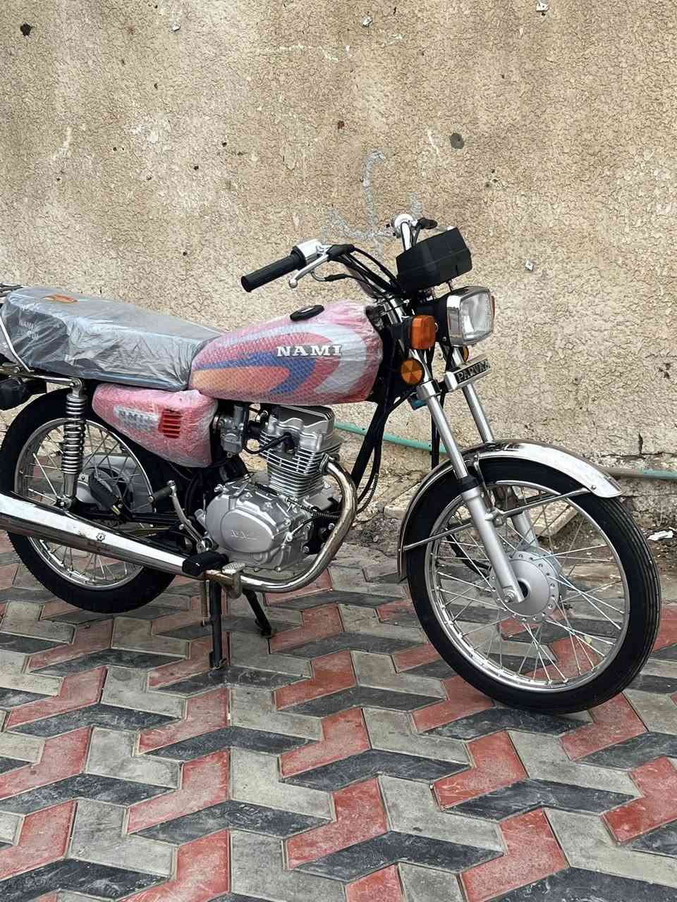 دراجه للبيع سكنر سنكر جديده سعر مليون وبيه مجال ***********
