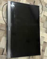 عندي بلازما توشيبا قياس ٣٦ سعره ٢٥٠ رقم الهاتف 07807974976