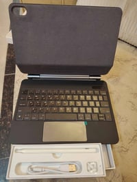 حافضه كيبورد قلم ايباد 11a16 جديد 07765879440 بغداد, العراق