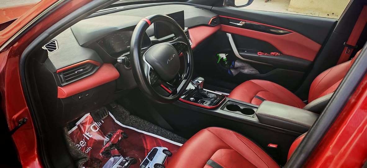 للبيع A30 sport 2022 ماشية ١٣ الف كيلو مكفولة من الضربة والصبغ والبارد لون احمر مميز  رقم بغداد الجديد الدولي باسمي فول مواصفات
محرك ١٥٠٠ تيربو
فتحة سقف
داخل احمر لونين
٣ شاشات
اربع كامرات
كشن السايق كهرباء
حساسات خلفية
لايت امامي زينون
بك لايت بالكامل لد
تبريد ثلج مايفصل بعز الحر
بيها اربع سماعات بلادي
أربعة ايرباك
يجي بيها راديو
ضمانها ينتهي بشهر ال٦ سنة ٢٠٣٠  او ٢٠٠ الف كيلو
السعر ١٨ مليون وبيها مجال علما سعر الزيرو ب٢٢ مليون ونص
*********** اتصال أو واتساب فقط
