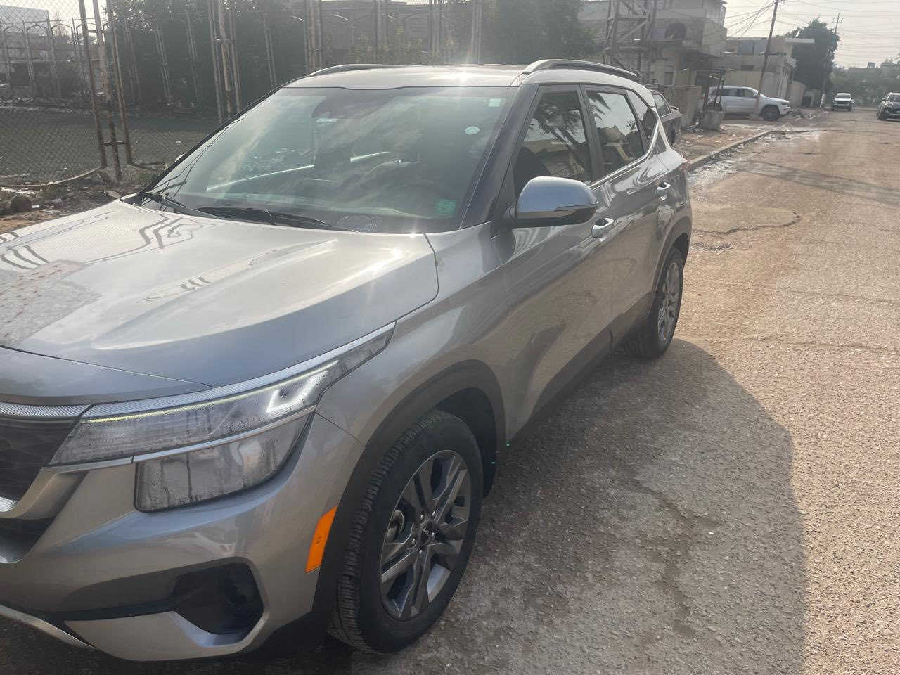 كيا سيليتوز موديل ٢٣ ماشية ٢٨ بدون صبغ قطرة صبغ ماكو مواصفات فول عدا الفتحة بصمة+تشغيل عن بعد+توقف امامي وخلفي عند الاقتراب من اي جسم + كامرة+ حساسات واشاير بلمري +مواصفات اخرى رقم بغداد تحويل ثاني يوم بأسمي ويل كب اقتصادي بانزين محرك ٢٠٠٠ دوش حادث خشم البنيد فقط بدون تبديل ليبل واحد دوشمة ارظية و كشنات السعر ١٦٠ مجال بسيط ***********
