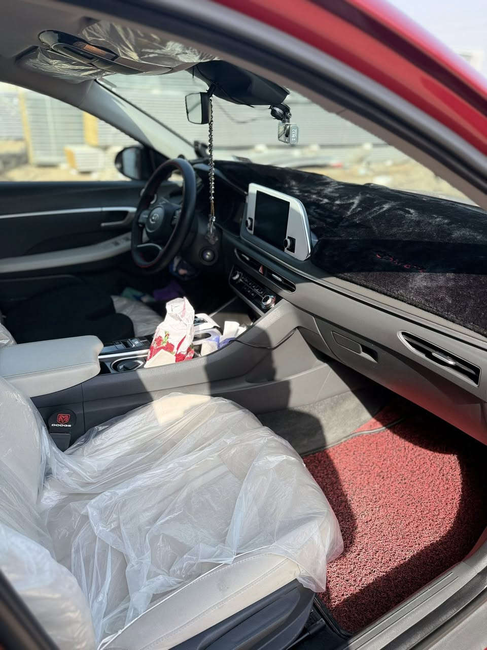 سوناتا 2023 نص فول رادار محيطي جميع الجهات هند بريك بصمه مود درايف اوتو هولد رقم واسط معوقين صور الحادث بالمنشور بدي صافي بدون شخوط حداده تخم تاير كله شركة محرك 2500 تنفس طبيعي السعر المطلوب 175$ رقم الهاتف ***********
