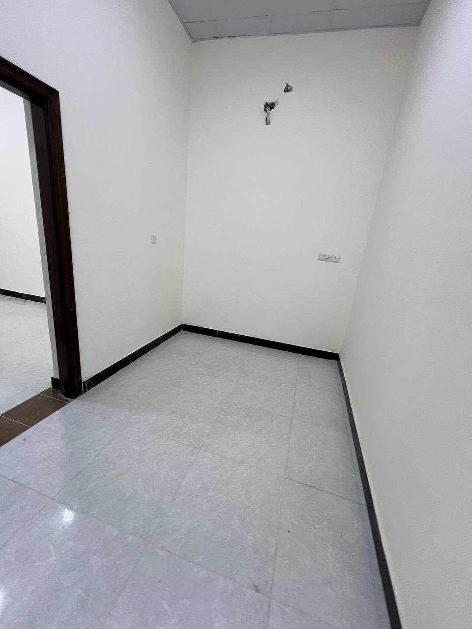 🏛️ شقه تجاريه للايجار  🏛️

في الجنينه بناء حديث ديلوكس

تحتوي غرفتين منام صاله مطبخ

صحيات ضمن بنايه طابق اول

سعر الايجار 750 الف

ــــــــــــــــــــــــــــــــــــــــــ

للمعلومات اكثر الاتصال

على الرقم الموضح 

***********

رابط القناة 

https://t.me/vvvohhh
