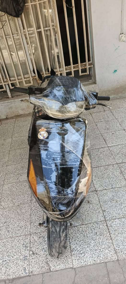 فراشه فحل للبيع مكينه ناعمه تخبل شعله قويه كهربائيات كلها شغاله سلف هندر اشاير لايت ابيض عالي ناصي شوفت عينك دراجه حلوه ونكره السعر 300وبيها مجال عنواني الديوانية قضاء السنيه ***********
