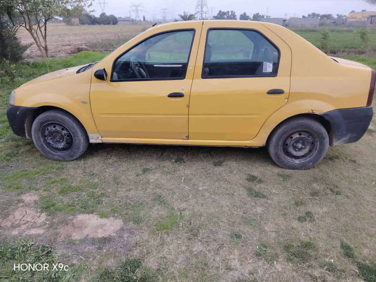 #السلام_عليكم رينو لوگان موديل 9 بسمي 
رقم بغداد مشروع وطني
سيارة خير من الله مال جناي تبريد فقط راديتر بعد مناقصهة شي  سيارة بعد احله من الصور العنوان بغداد قرب مجمع بسماية السعر 38  وبيهة مجال بسيط رقم الهاتف بي واتس *********** /// ***********
