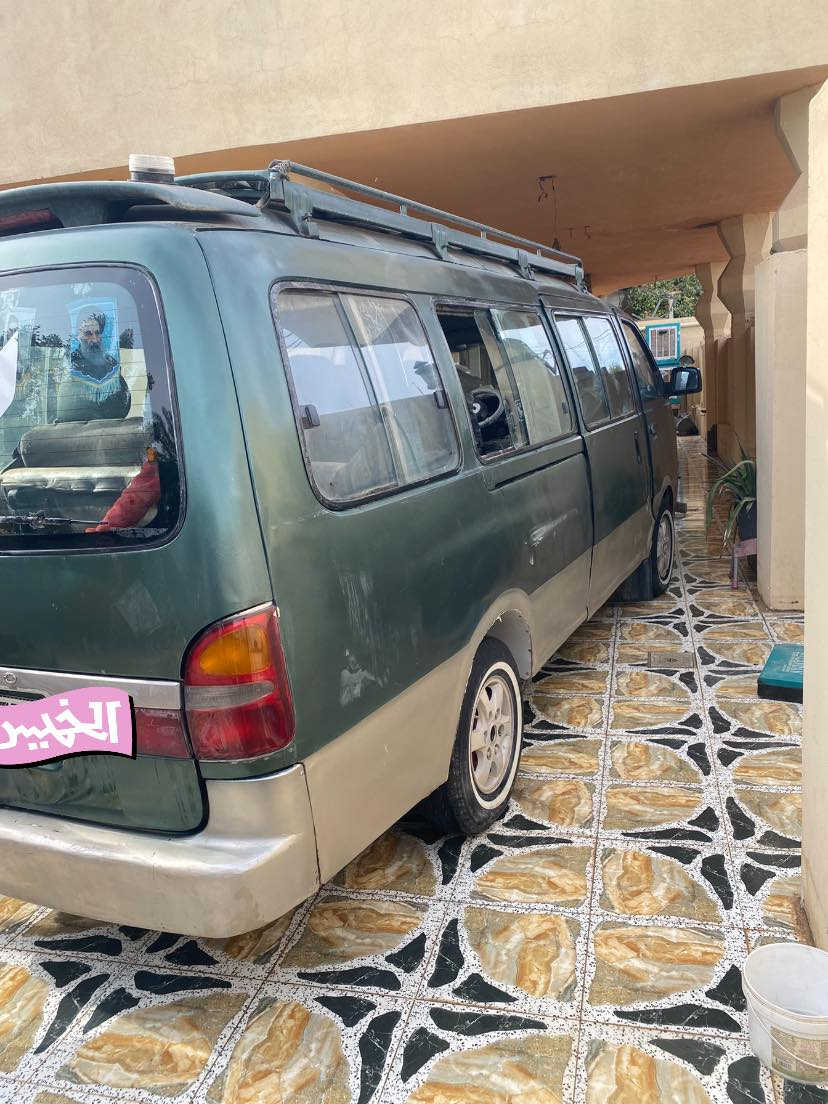 كيه بريجو شبوط 
@موديل 2000
رقم بغداد بسمي انكليزي مصفره من كلشي 
سياره مال بيت اليه 
دشبول حاويه جديد
ضفيره جديده 
كامره خلفيه 
شاشه بلسياره 
مدوشمة كامله من كلشي بس ابطاين يرادلهة 
الايت زنون الاصلي 
هورن بهبهان 
بس نسبه السمكره مالتهة 70بل100
سعرهة 95وبيهة مجال قليل لان مطلوب واريد اسد الطلب والله
مكاني صلاح الدين ////الدجيل وشرط التحويل 
***********
