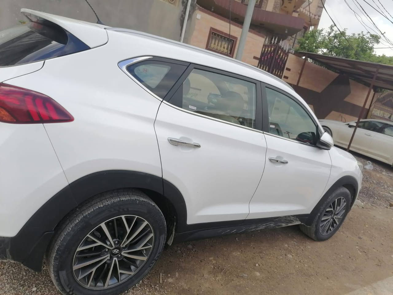 توكسان موديل 20 كفاله استخدام شخصي السعر 205  مكان السياره الديوانيه قضاء المهناويه وهذا رقمي ***********
