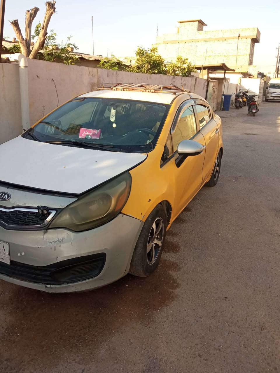 مكلف باالنشر للبيع كيا ريو موديل ٢٠١٣ رقم بغداد محرك بي تبخير 
العنوان بغداد الحرية السعر (55 ورقة ) وبيه مجال للاستفسار ***********
