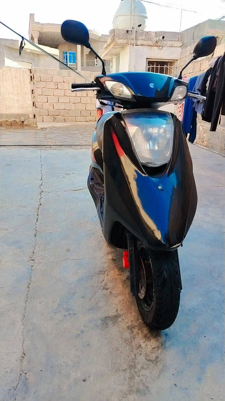 سلام عليكم للبيع موطور بريز 2008 كفاله مكينه وكشر گشره كله مختم كابريتر الموطور مكيتنه بلاديه شرط وعلفحص الموطور جديد وكل نقص مابي شرط الف ماتحط علي وبلعافيه الي يصير من نصيبه  السعر 800 وبي مجال للاتصال  ***********
