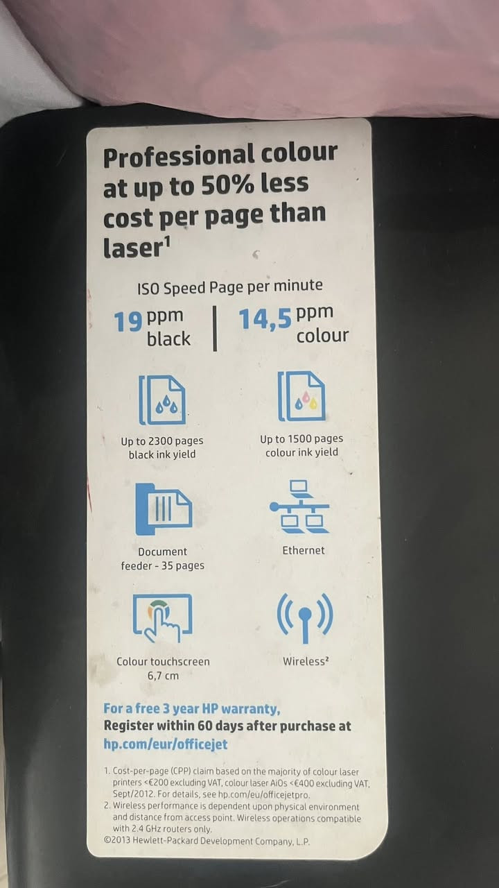 طابعه HP 
شاشة لمس 
تطبع من تلفون
وتطبعلك وجهين 
متروكة شوي يرادلها حبر وشوفها شبيها
70 الف 
واتساب فقط ***********
