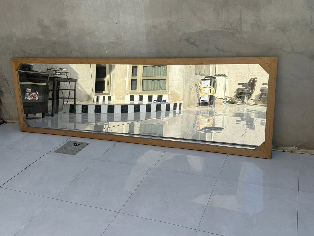 مري حلاقة جديدات ومرايا خلفية ***********اتصل ودلل موجود خاص
