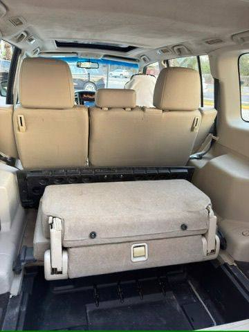 تحية طيبة 💙
 
باجيرو 2016 (حبتور ) فوللللل للاخير
السيارة مكفولة كفالة عامة لابارد ولا شخوط ولاصبغ 
مري شفط
كشنات كهرباء 
كشنات جلد 
دمامات 
اشاير بالمري
تحكمات استيرن
شاشه كامره
فتحه سقف 
حساسات
وباقي مواصفات الحبتور معروفه 

رقم شمالي بسمنة السيارة تحويل مباشر 
مكانها بغداد شارع المطار 
عارضها ب 178 قفل قفل 
***********-***********
مؤمل الاصيل بغداد, العراق
