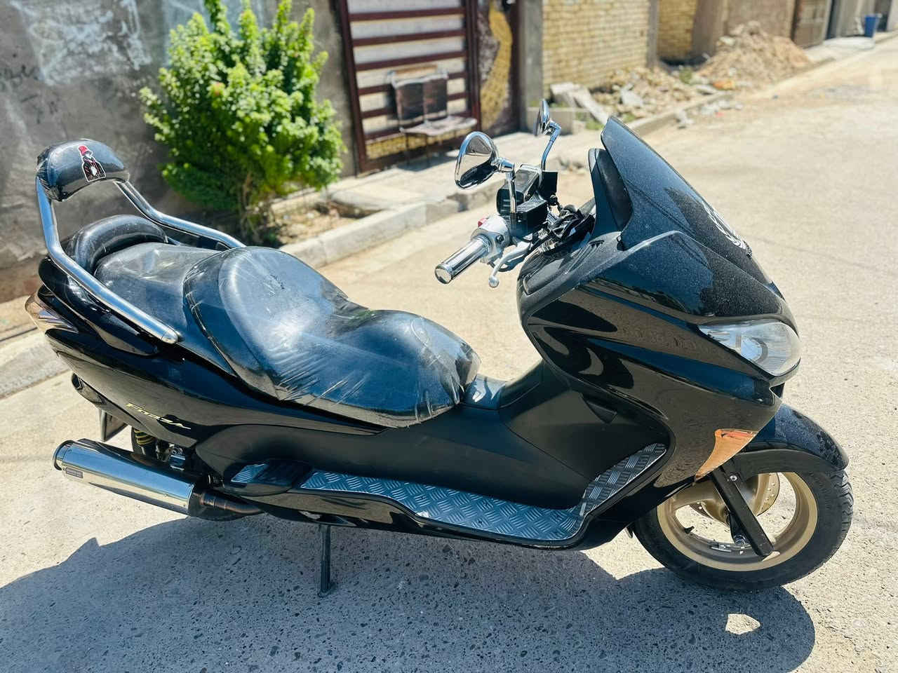 للبيع فورزه 9-0 دراجه كفاله عامه  دراجه نظيفه ومرتبه 
📍بغداد /المحموديه 
السعر /12 ورقه وبيها مجال 
***********
***********
