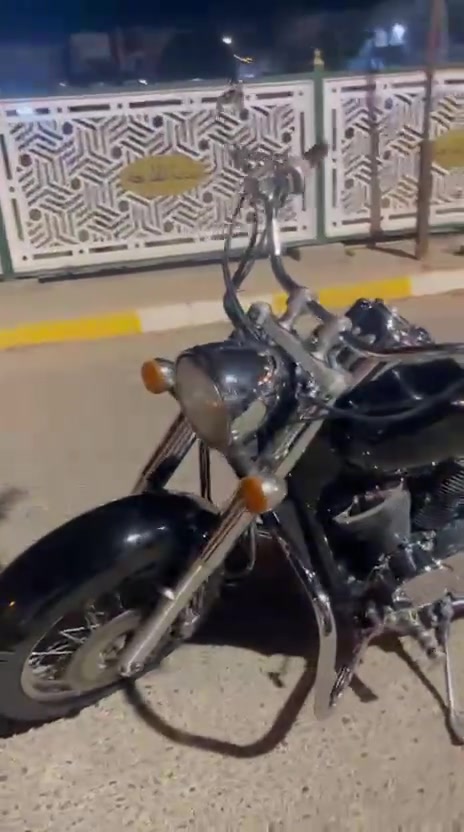 السلام عليكم شادو 400 للبيع سعر 16 وبيها مجال قليل كلش دراجه كفاله مكاني الانبار فلوجه ***********
