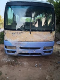 كوستر نيسان ٢٠٠٢ مزاد بدون تسجيل بيه كتاب مزايده تنقله اي مكان تريده ع...