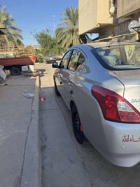 نيسان سني موديل 22سياره كفاله عامه ما عده بارد خفيف بل جملغ خلفي سياره...