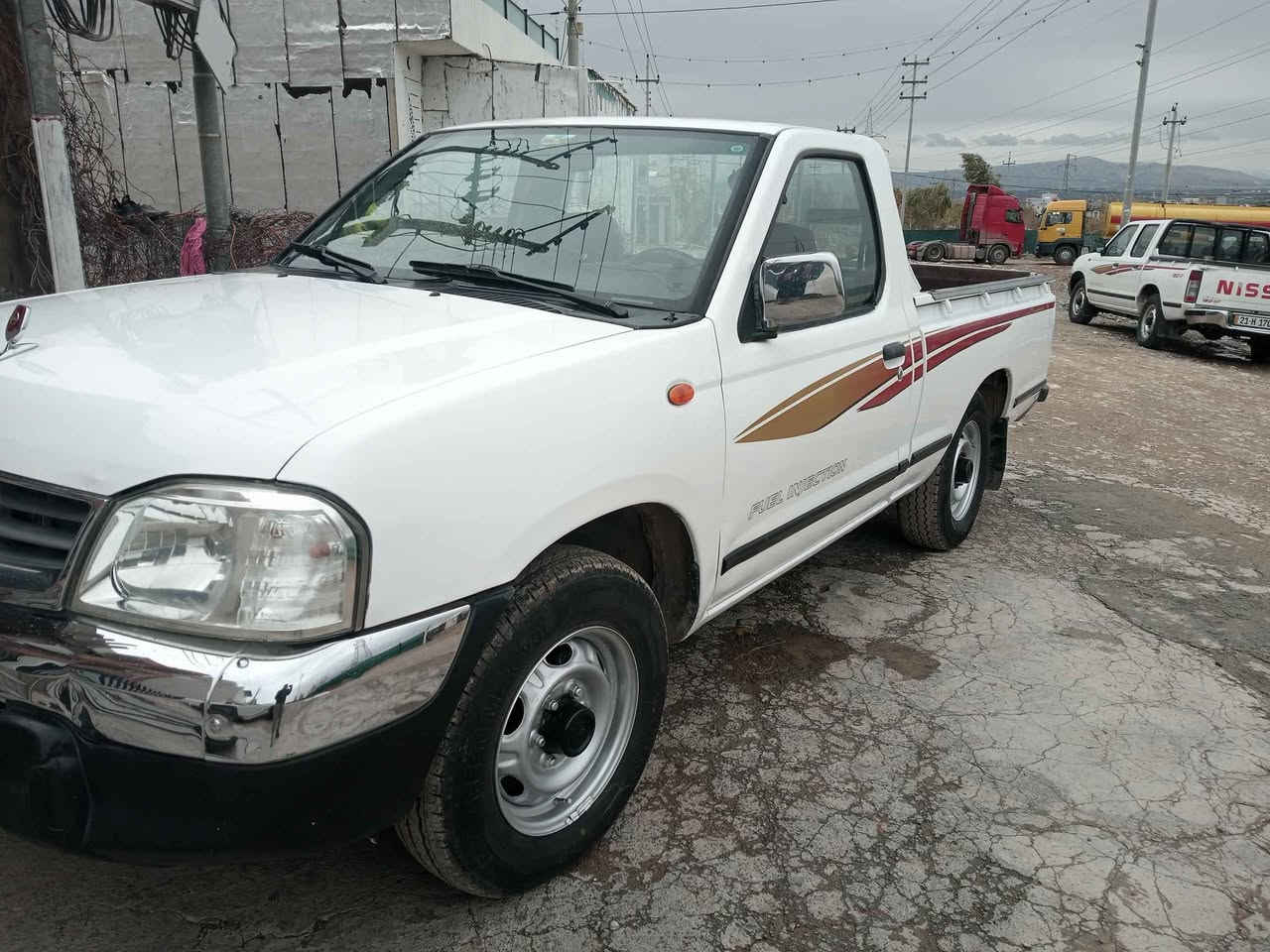 بسم للە...نیسان تاک چوار قولاب. بۆیاخی  نیە کرانەوەی نیە مەکینەی نەکراوەتەوە تایەی تازەیە سەنەوی 2025بەسەر چوە ژینگەی پێشوی دراوە ..سعری (115)گەڵا .ژ.م.***********)***********)شوێن .چمچمال. السليمانية, العراق
