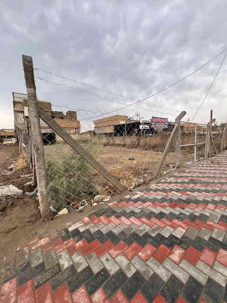 ارض للايجار مساحة 300 متر
واجه 12 ونزال 25
موقع مميز على الشارع العام وقريب من شارع الضباط
تصلح لمختلف المشاريع التجارية والخدمية
سعر ممتاز و جاهزة للاستثمار

للاستفسار والتواصل
***********
