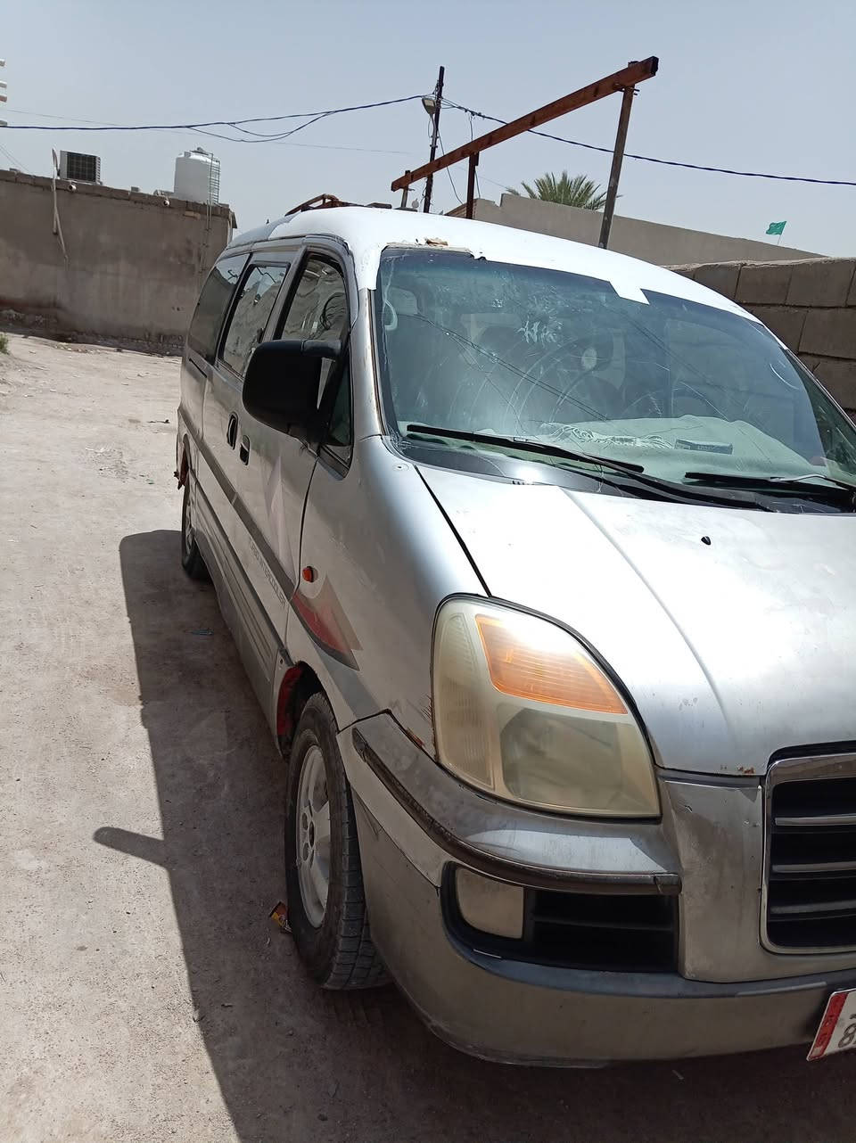 السلام عليكم سياره مديل٢٠٠٤ رقم انگليزي بصره السعر60 بيه مجال سياره موبسمي العنوان البصره ابو صخير رقم ***********
