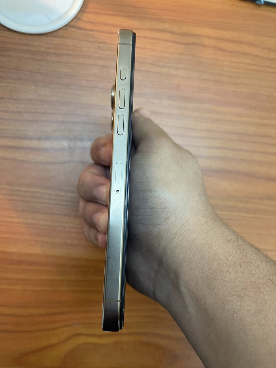 السلام عليكم
للبيع او مراوس بايفون 
ايفون 16 برو ماكس ذهبي
ذاكرة 256
بطارية 100‎%‎
مستبدل شاشه اصلية
نظافة 100‎%‎
السعر  990 الف 
مكاني بغداد الشعب الثعالبه 
للتواصل ***********
