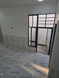 حي الأمين منطقة ٢٠ • ١٢٥م • غرفتين