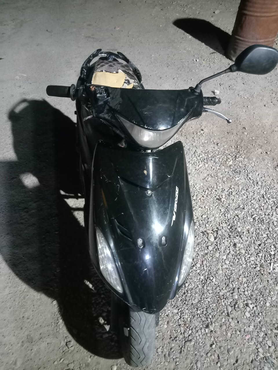 للبيع دراجه 140 كابريتر الكهربايات كله شغاله
محرك كايم بس شغاله هندر  ابيع كوم حديد
 سعر 130 وبيه مجال مكان بغداد


**إذا كنت صاحب هذا الإعلان وتريد حذفه لأي سبب، رجاءا أرسل رسالة إلى الدعم الفني**