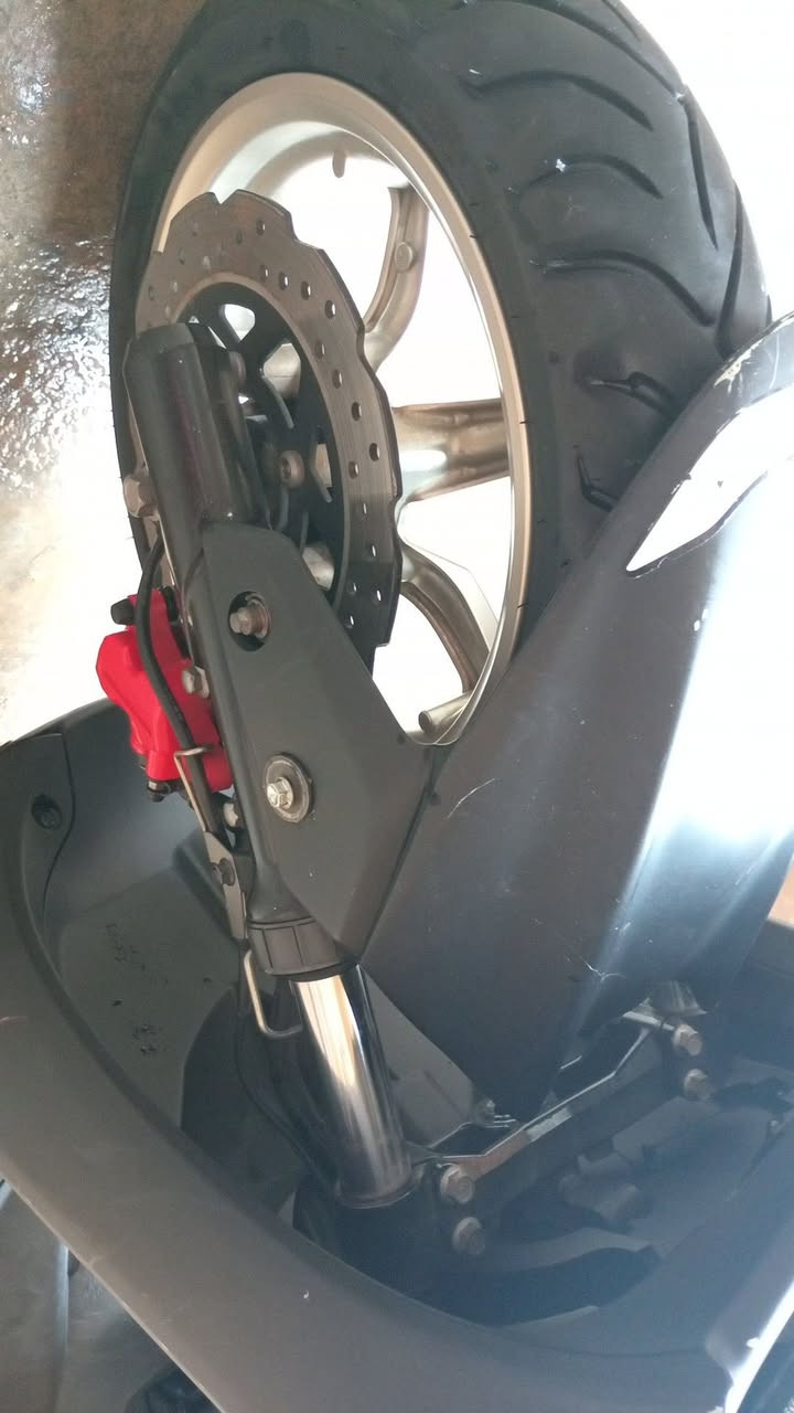 سكنس شمعة ياباني رمبه لوك. دراجة تشتغل 10 ايام و10 طافيه فقط. بلادي الشراي يراسلني خاص او يتصل عالرقم *********** مثل ماواظحه بالفيديو او ادزله صورهه 🤔لون اسود طافي.
