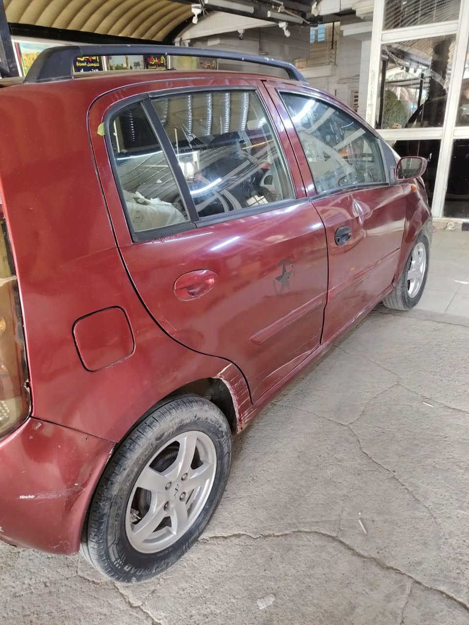 السلام عليكم البيع اي وان موديل 2013 مفوله من ضربه وصبغ وتبديل مكينه وكير أوتو تبريد صدر امامي خلفي كهربائيات تخم تاير كله جديد مكان بغداد غير متواجد عل فيس اتصال *********** تحياتي الجميع
