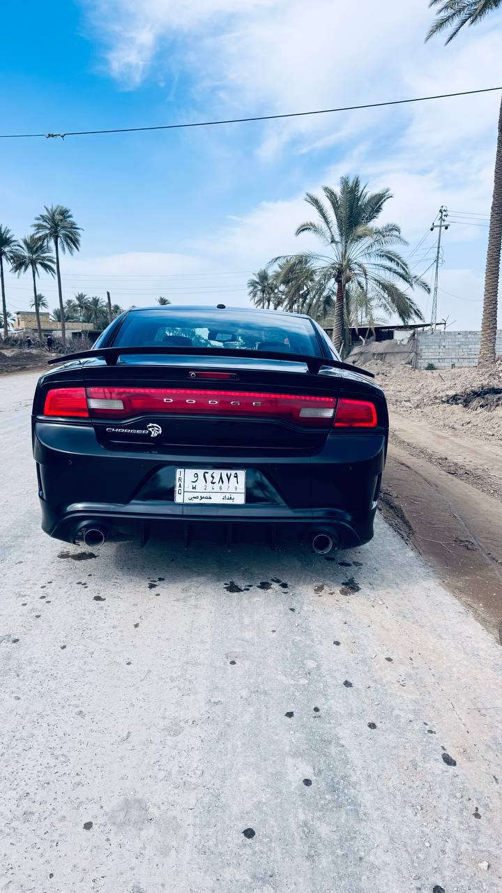 سلام عليكم
جارجر موديل2012 رقم بغداد فول مواصفات 6سلندر3600
شاشه كبيره
فتحت سقف تنته روز رايز ام نجوم
كير طياره 8نمر
كشنات حضن
شكل ال اس ار تي
شفتات ستيرن 
تخم تاير جديد
كير محرك كفاله 
بيه3قطع
ستفسار أكثر 
السعر 143وبيه مجال العنوان بابل
***********
