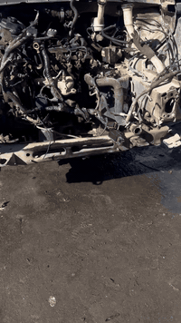 السلام عليكم اخوتي الطيبين طبعاً اليوم شرفنه الاخ ابو باقر من محافضه بغداد جاب السياره المحرك لاطش جفتت المحرك اله بغراض وكاله وبضمان اكيد وعنده شويه ترتيب بضفيره هم كملته اله وهاي السياره كدام عينكم #شوفر جمسي_اكاديا_ترافلس_ترفس_ترافس_كمارو_كامارو
#فيتر_امريكي_محركات_مكاين_تجفيت_وارد_ضمان
#امريكي
#تجفيت_بغداد_المشتل اخوكم علي الفيتر ***********
