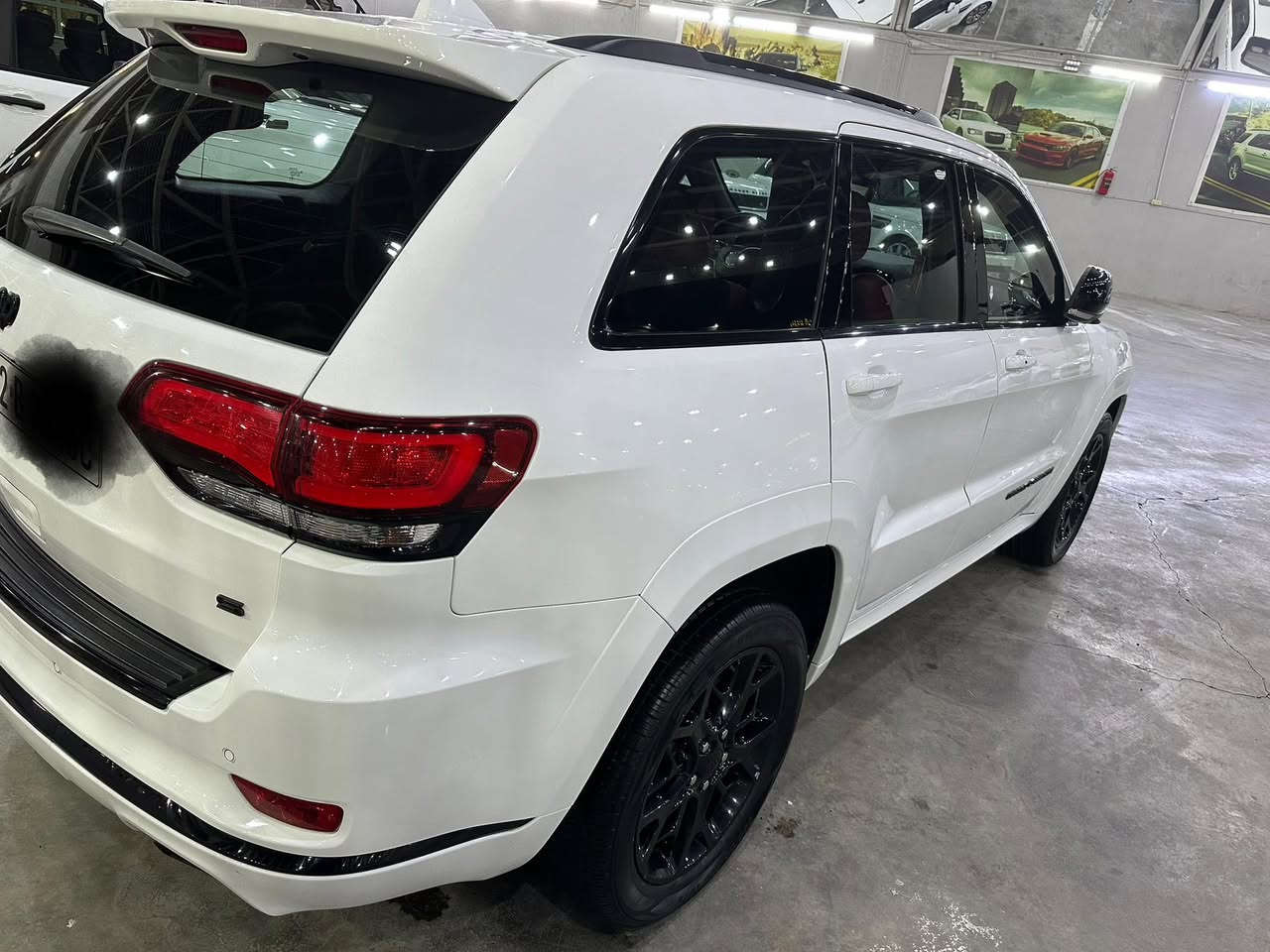 جيب گراند شيروكي 2020 Sشركة هارلم دعاميه للدعاميه بشرط مكفوله گيرمحرك بشرط فول مواصفات فئه S
سعر 335 اربيل ***********موجود بالاربيل***********
