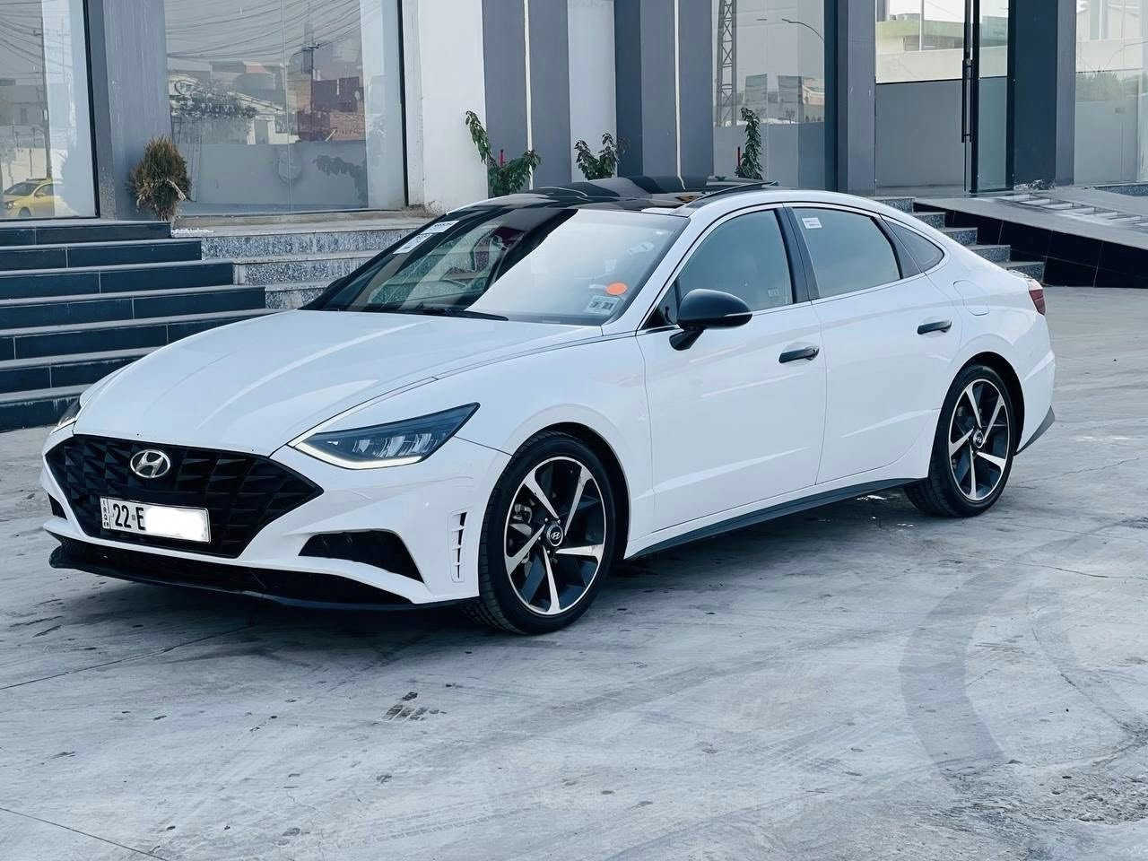 للبيع او مراوس 
سوناتا 2022 فول لميتدد سعر 185 مجال بسيط 
صبغ فقط قطعه كلير بدون دواخل بدون ايرباك 
محرك حجم 1600 تيربو 
محرك كير تبريد طخم وضع شركه 
مواصفات 
بانوراما 
بصمة ابواب بصمة تشغيل 
تشغيل عن بعد 
شاشه كبيره كامره خلفيه 
رادار امامي مانع تصادم 
حساس خلفي 
نقاط عمياء 
كشنات كهرب 
هيتر كشنات 
كشنات جلد 
تحديد مسار 
قياده ذاتيه 
اربع انضمة قياده 
سياره جاهزه وجديده 
رقم جديد هزه وسنويا جديد شرط التحويل 
مكان سياره موصل 
***********
