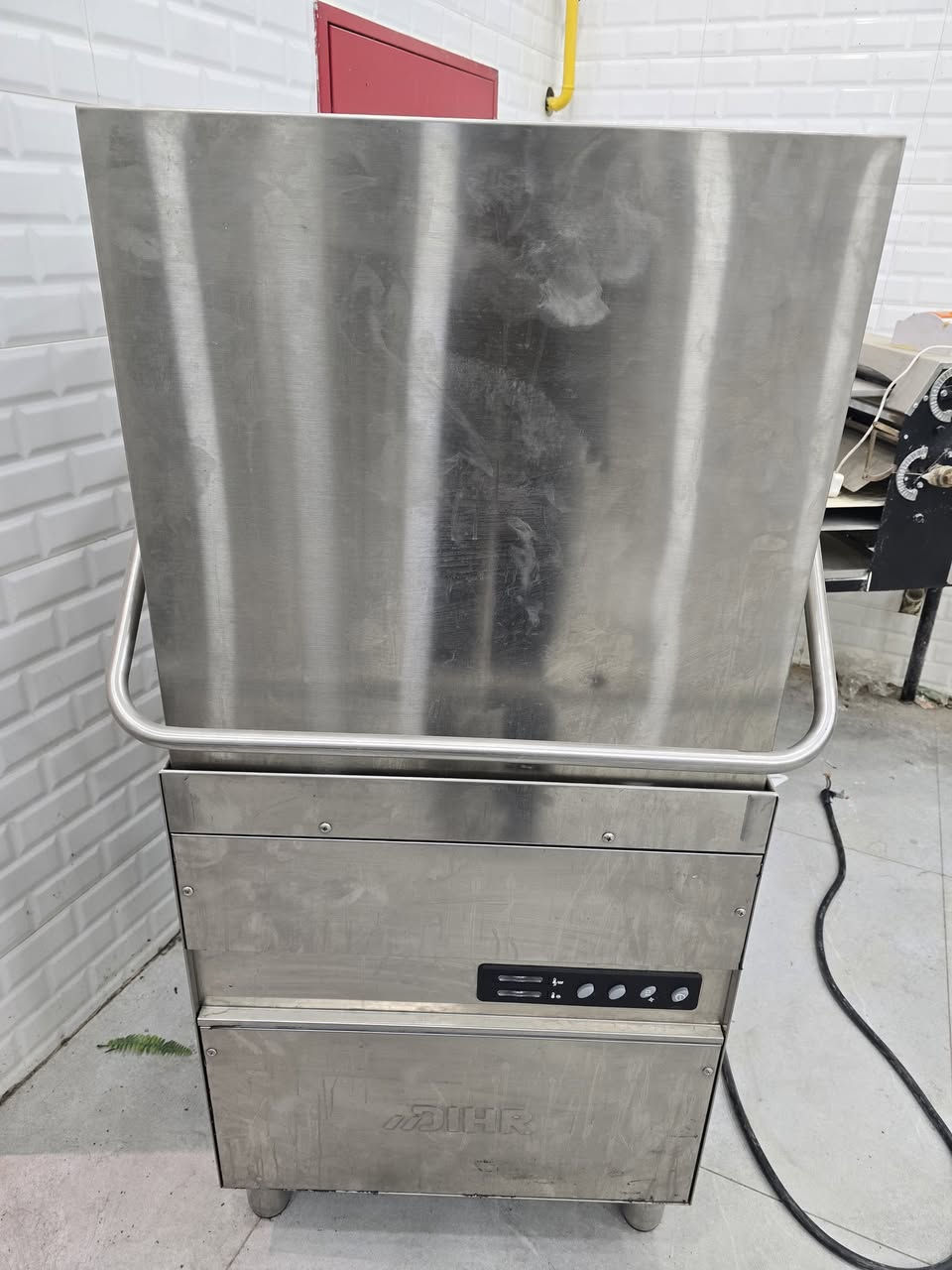 فرن وغسالة صحون للبيع ***********
