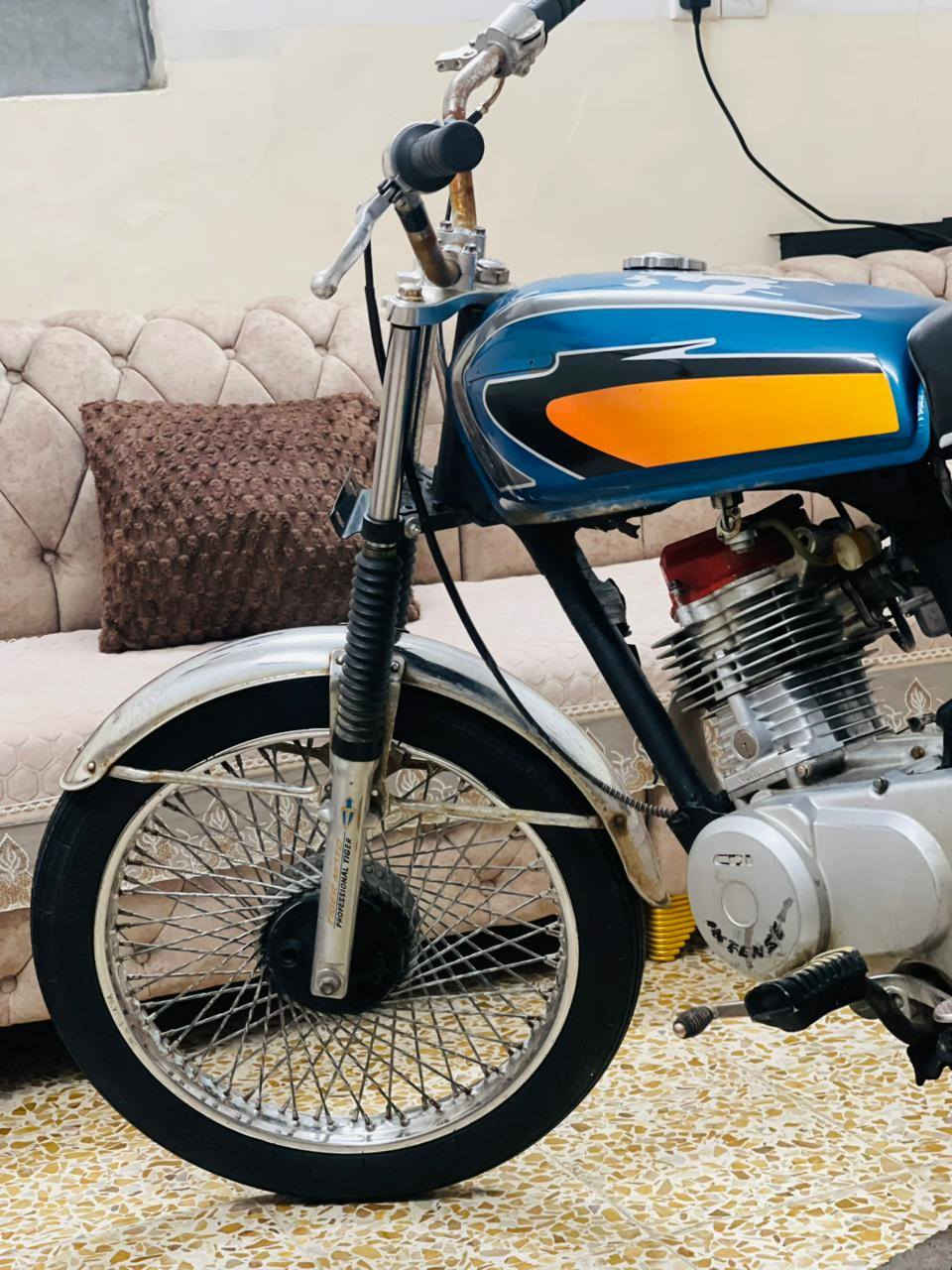 للبيع ماطور مكينه انتنس(نظافه💙) الرقم ***********
