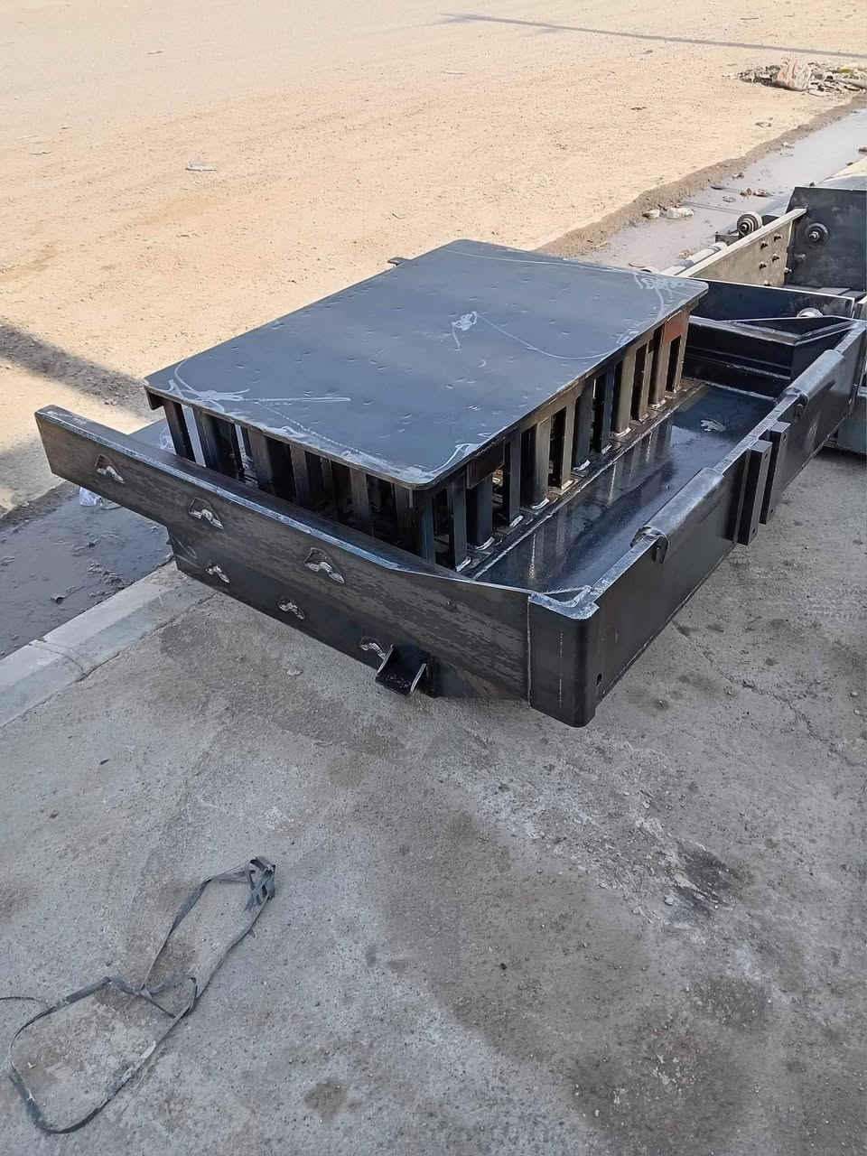 🦅صنع قوالب البلوك جميع القياسات🦅
🦅والشكال 🦅
*********** 📞
***********📞
