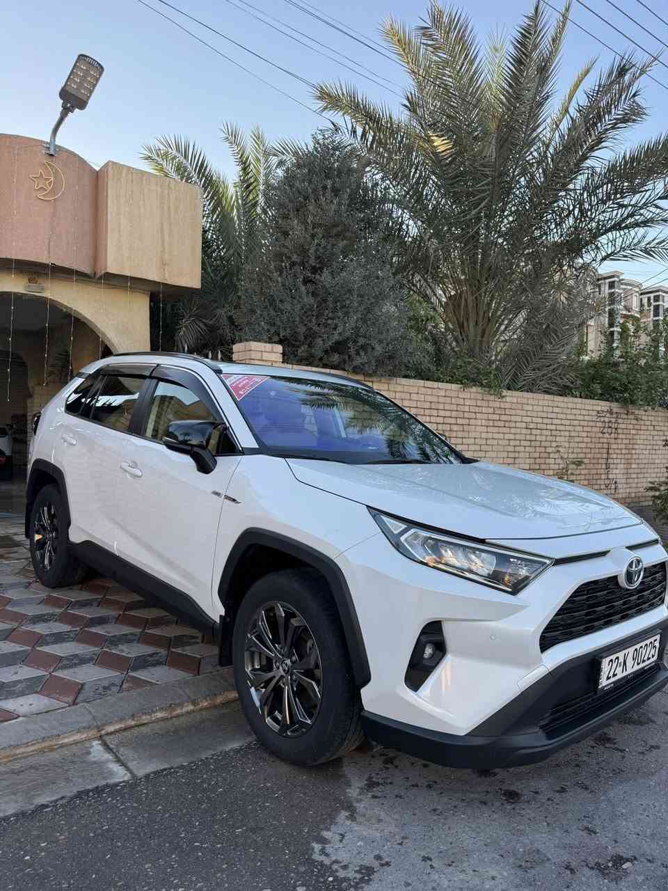 •• آڵسَـِْ♡̨̐ـِْڵٱمَ ؏ـلـِْ♡̨̐ـِْيّيّگمَ ••

موديل 24وارد عبداللطيف  باسمي ماشيه 40الف
مواصفاتها معروفه بيها طخه زغير جاملغ امامي فقط
سياره اني ماخذها زيرو وباسمي 
***********
***********
