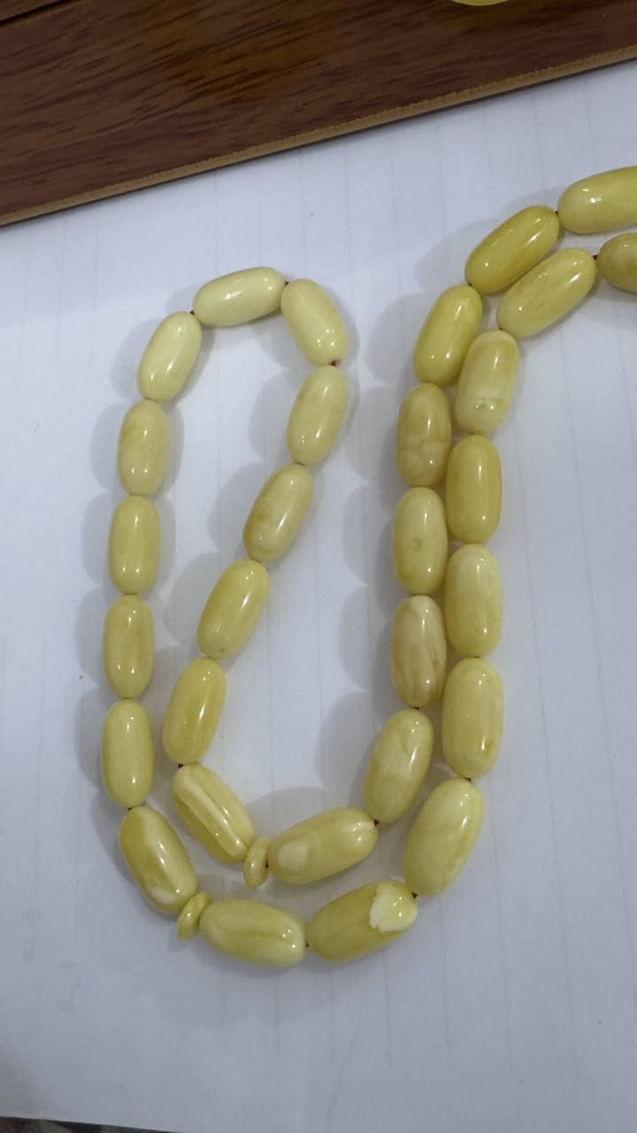 السلام عليكم ورحمه الله وبركاته …
للبيع مسباح وسوار من نفس الخامه ..
اخوان وزن الكلي 52 غرام  عدد خرز المسباح 41  خرزه  السوار8 خرز 
اخوان المسباح خراطه الكويت 

* مسباح جميل وابيض مضلوم بالتصوير  وأجمل بالحقيقه بكثير  
سعر اغرامه على 10$
 للاستفسار والتواصل على 
***********
