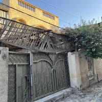 مساحه ١٥٠ متر واجها ١٠ و نزال ١٥  ستقبال وحمام خارجي و مطبخ خارجي  وهو...