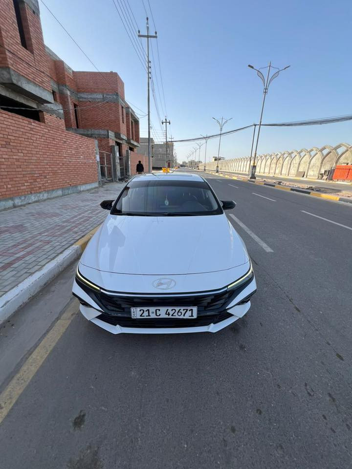 النترا 2024 مكفوله. 
رقم. سليمانية ماشية 40 الف بأسمي
فول. مواصفات كاملة ماناقصها شي سيارة
***********
