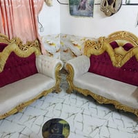 تخم ملكي • ١٠ مقعد • نضيف جدا
