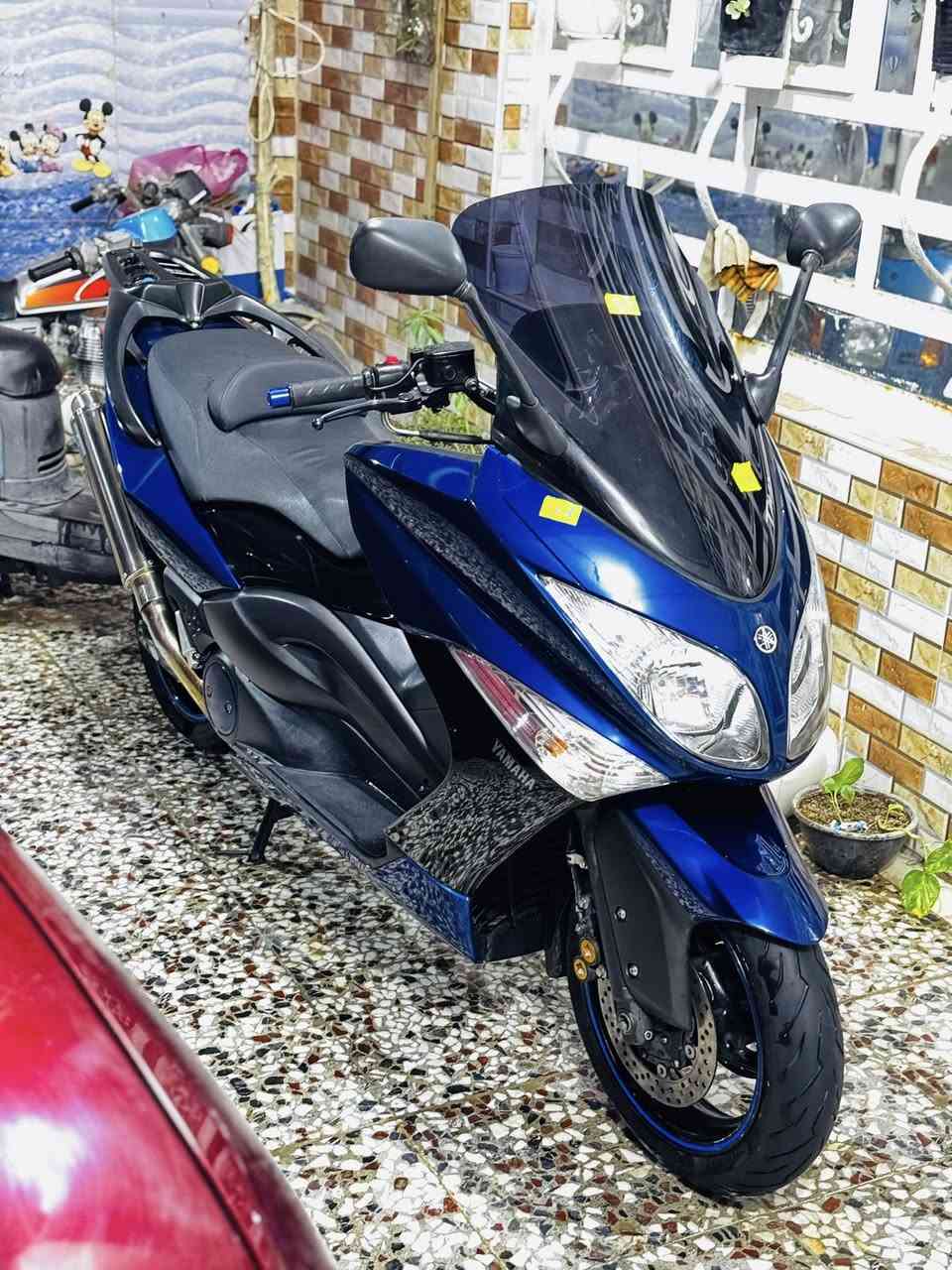 السلام عليكم تي ماكس 11 طالعه من معرض كلشي وكلاشي صارلها شهرين طالعه النظافه شوفت عينك الدراجه مفووله 
مكفوله كفاله عامه من كلشي مكلف بل نشر الرقم ***********
