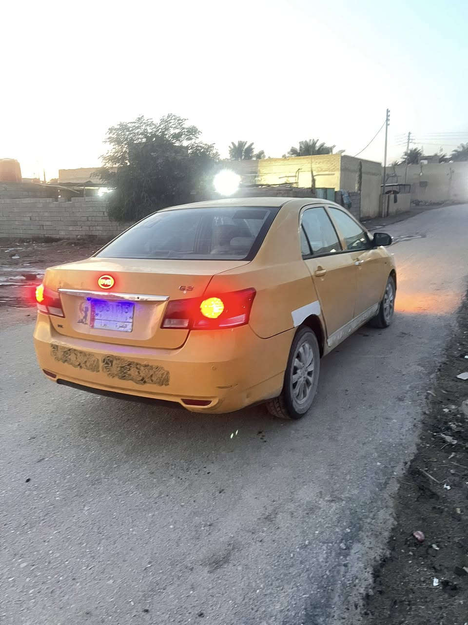 سياره بي واي دي g32014سياره مكينه وكير كورله بجيس عنوني البصره شط العرب سياره مصفره تحويل ثاني يوم السعر 47وبيه مجال للشراي ***********
